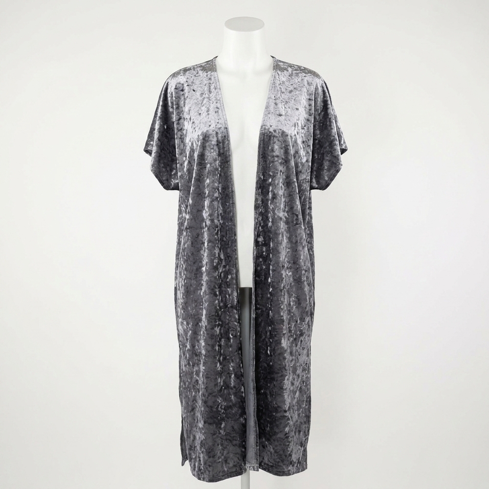 NEW COCO + CARMEN crushed velvet cardigan in cloudy gray